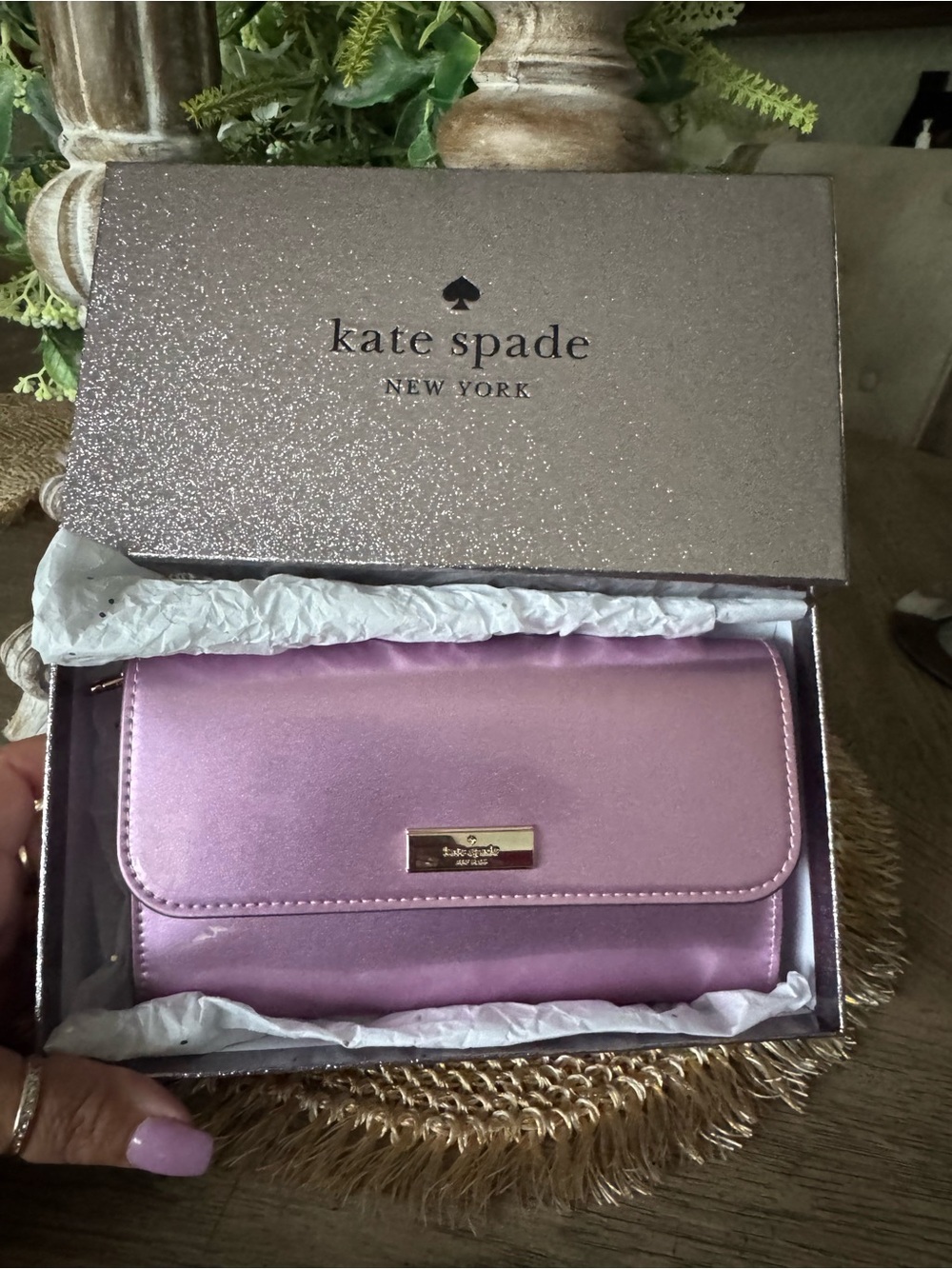 NWT kate spade New York Metallic Blush Lavender Phone Wristlet - GORGEOUS 💖
